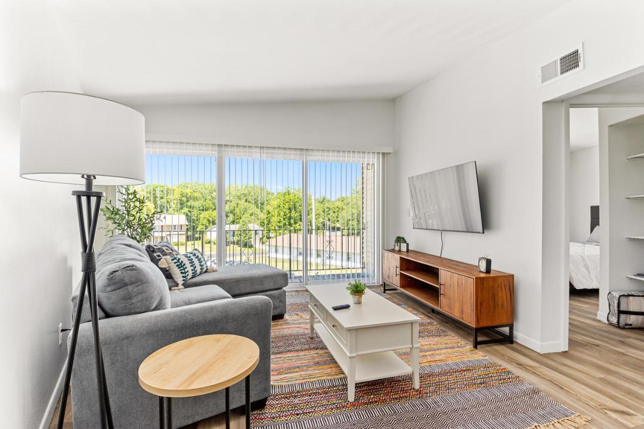 The Concord Place Peoria Bilik gambar